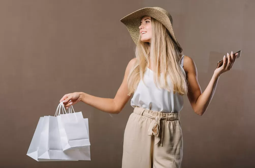 Tujuh Kesalahan Fashion Fatal Yang Bikin Kamu Kelihatan Lebih Tua 10 Tahun